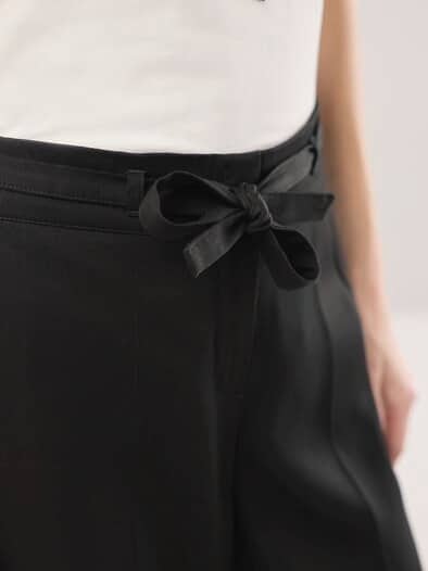 Marlene aus kühlendem Gewebe Schwarz