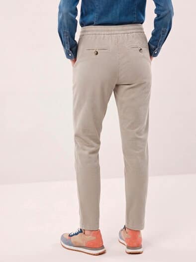 Jogpant aus weichem Cord Soft Sesam