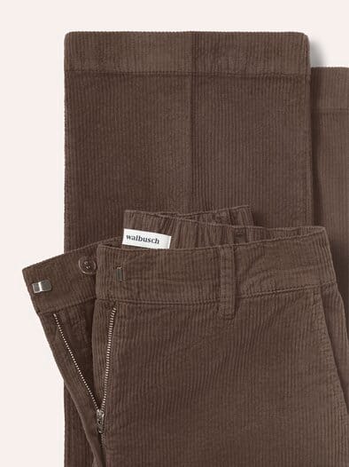 Marlene Hose aus weichem Cord Kaffee