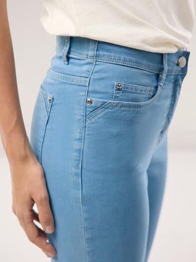 Yoga-Jeans Ultrastretch Light Blue