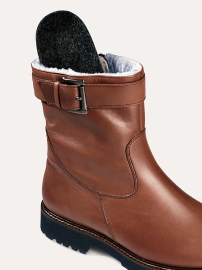 Lammfell-Stiefelette Cognac