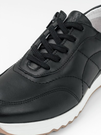 Feel-Good Sneaker Schwarz