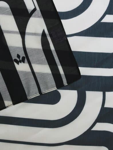 Schal Grafikdruck Nachtblau