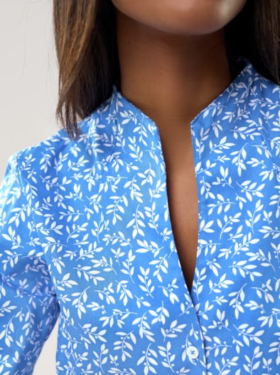 Extraglatt-Bluse Kelchkragen Minimal Königsblau