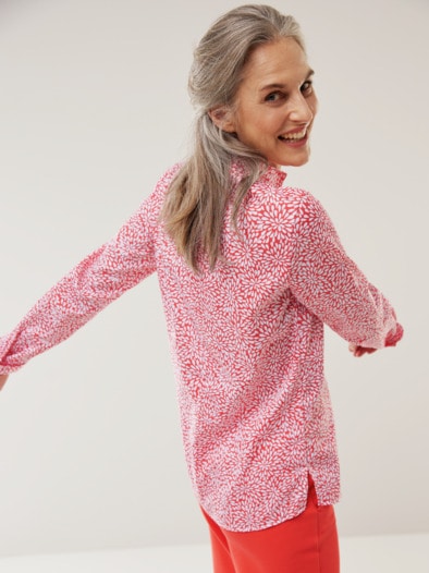 Extraglatt-Bluse Kelchkragen Minimal Koralle