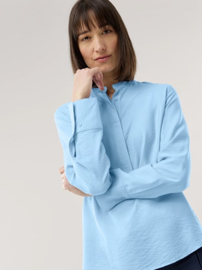 Easy Care Crincle Bluse Skyblue