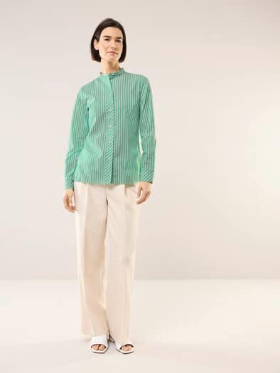 Extraglatt Stehkragen Bluse Kleegrün gestreift