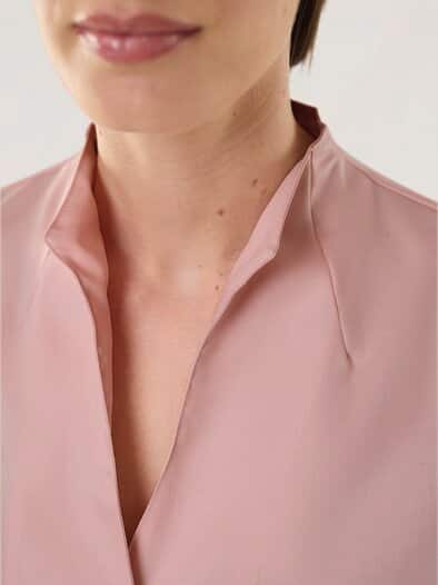Extraglatt-Bluse Kelchkragen Altrosa