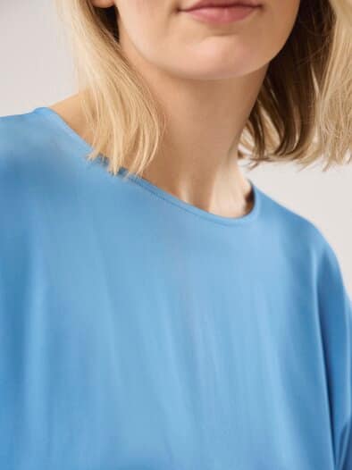 Blusenshirt aus Satin Jeansblau