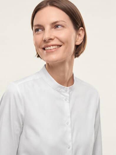 Bluse mit Stehkragen Baumwollsatin Weiß