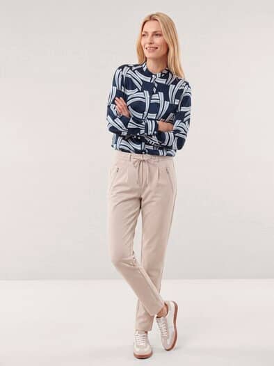 Bluse mit Stehkragen Baumwollsatin Druck Blau