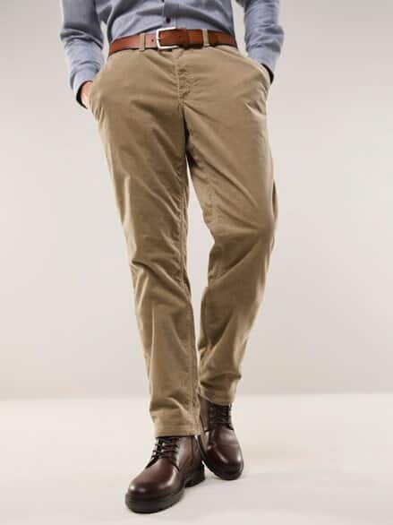 Wärmende Cordhose mit Thermofutter Camel