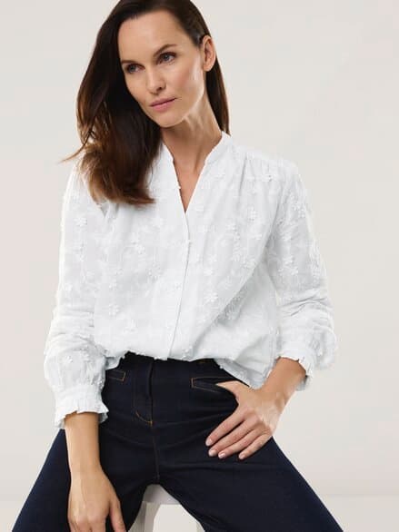 Bluse mit Blütenstickerei Weiß Bluse mit Blütenstickerei Weiß