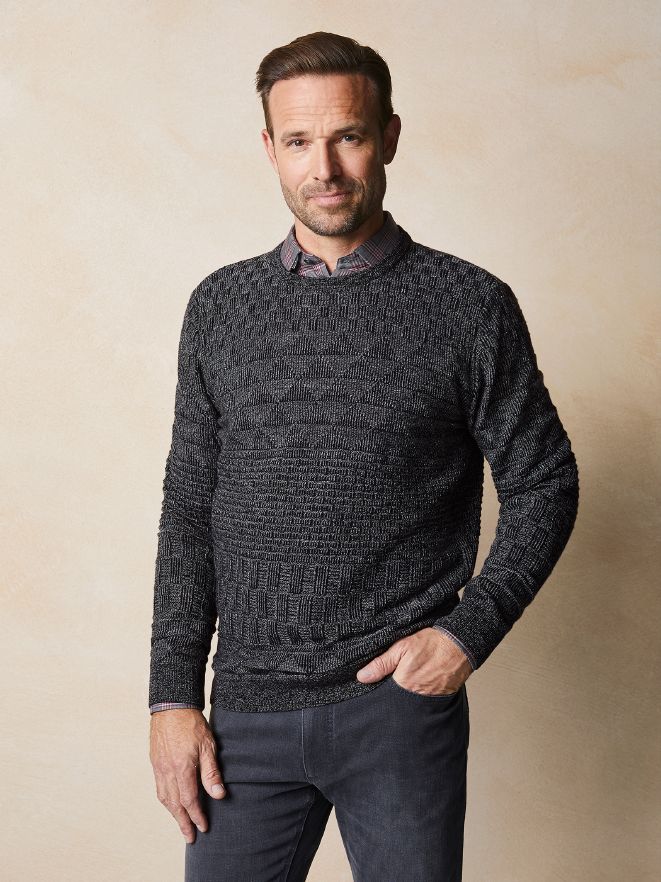 Rundhals- Pullover Geometric Rundhals- Pullover Geometric