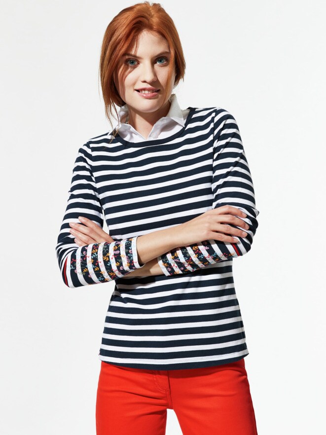 Ringelshirt Blumendetail Ringelshirt Blumendetail