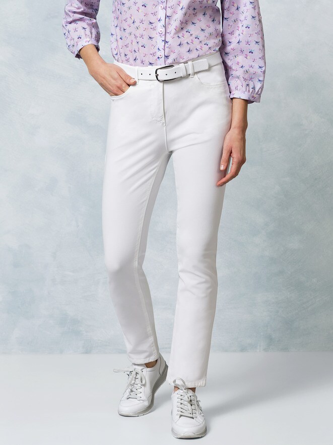 Passform Baumwollhose Feminine Fit Passform Baumwollhose Feminine Fit