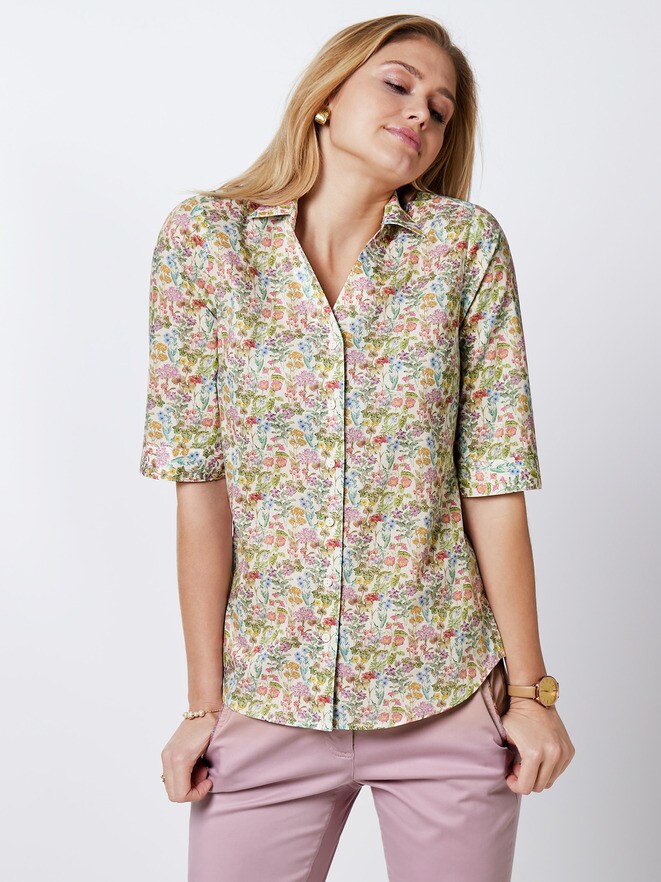 Millefleurbluse aus Libertygewebe Millefleurbluse aus Libertygewebe