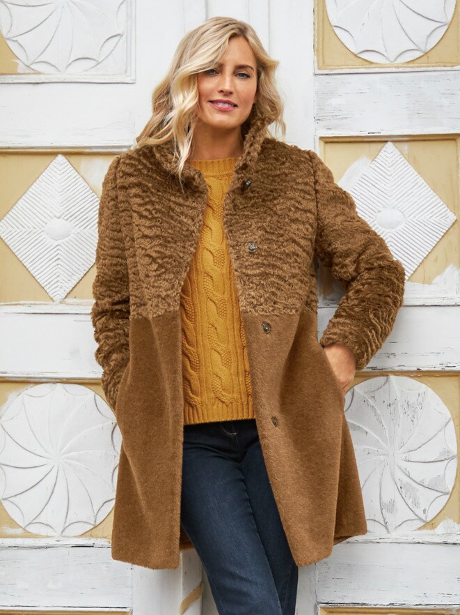 Outfit Exklusive Einzelanfertigung Outfit Exklusive Einzelanfertigung
