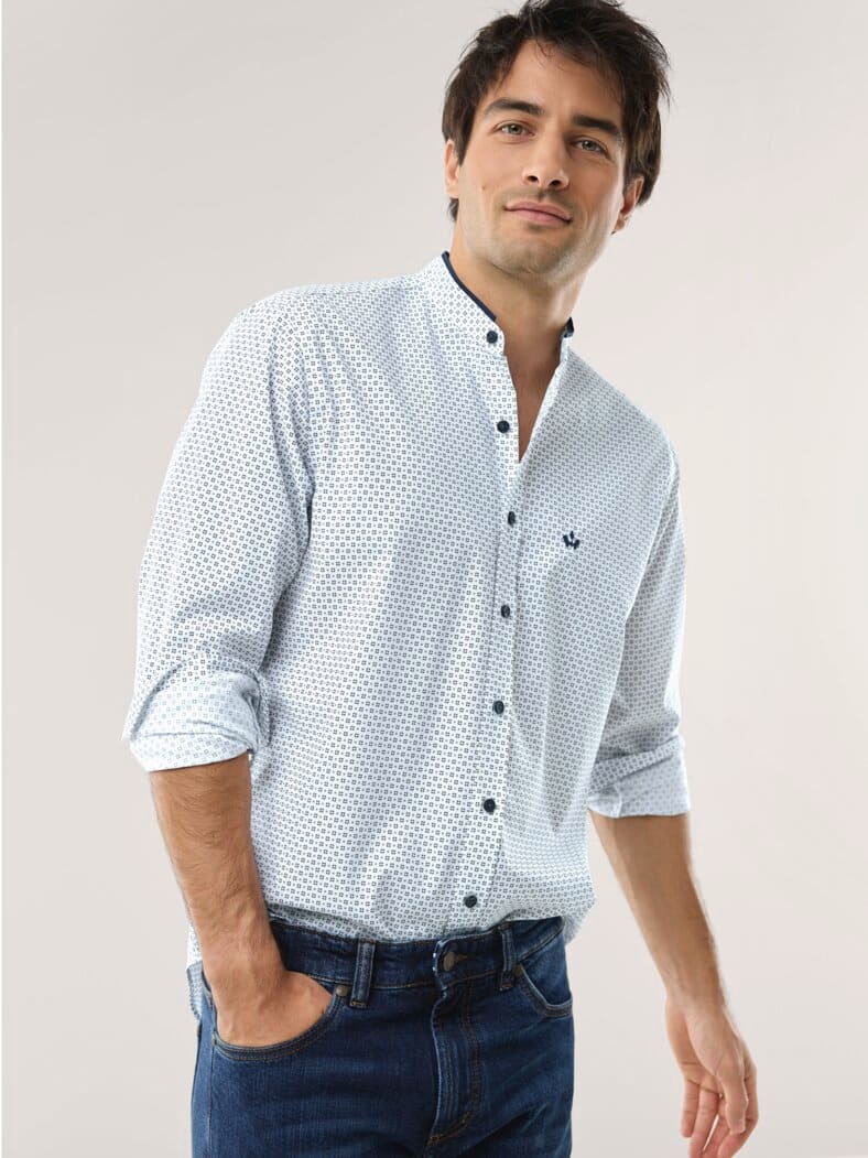 Extraglatt-Stehkragen-Hemd Minimal Druck