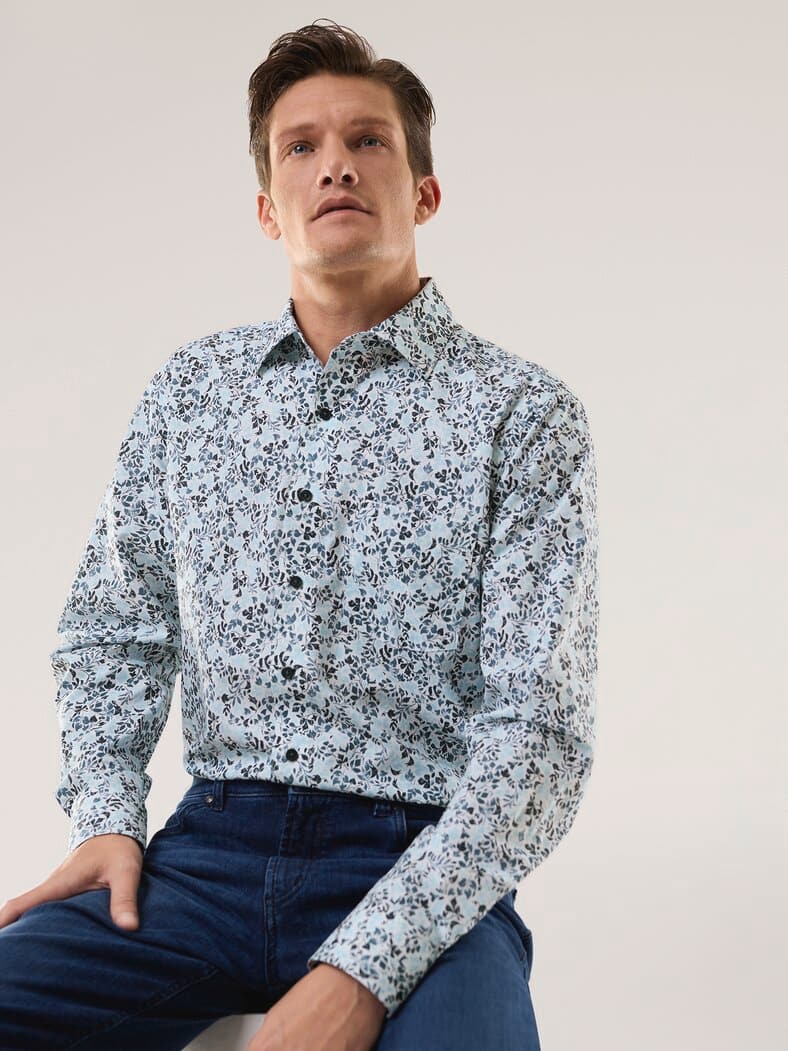 Extraglatt-Hemd Kent-Kragen Blätter Druck