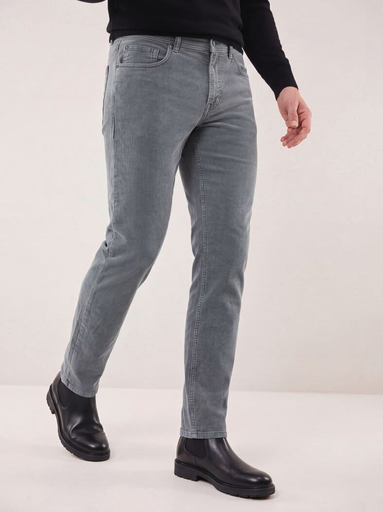Five Pocket aus feinem Cord Grau
