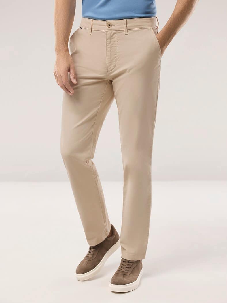 100 Komplimente Chino Saharabeige