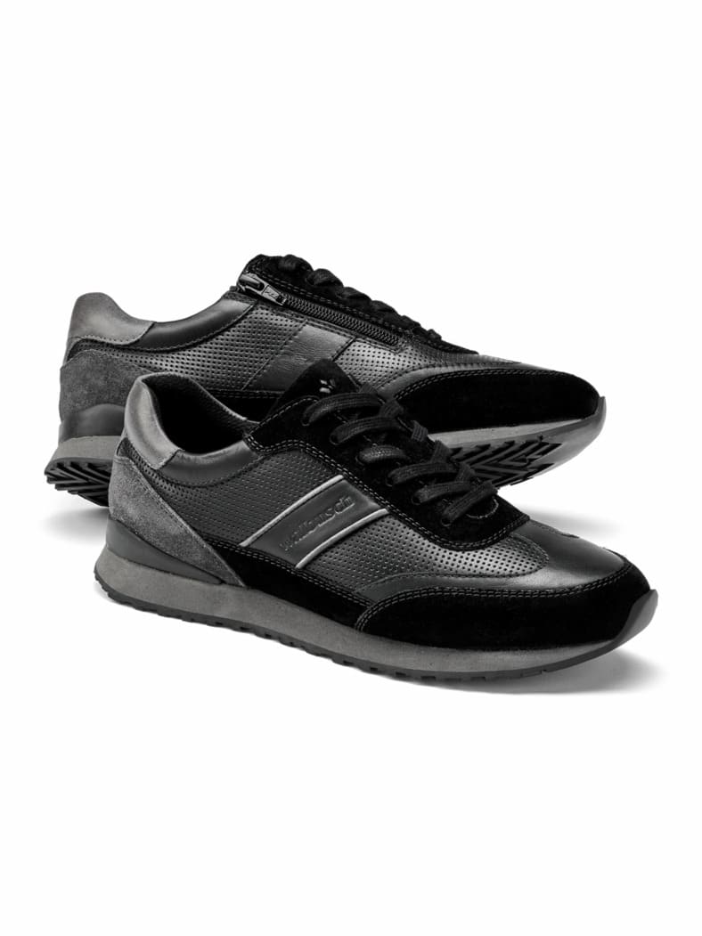 Komfort Perfo Sneaker Schwarz