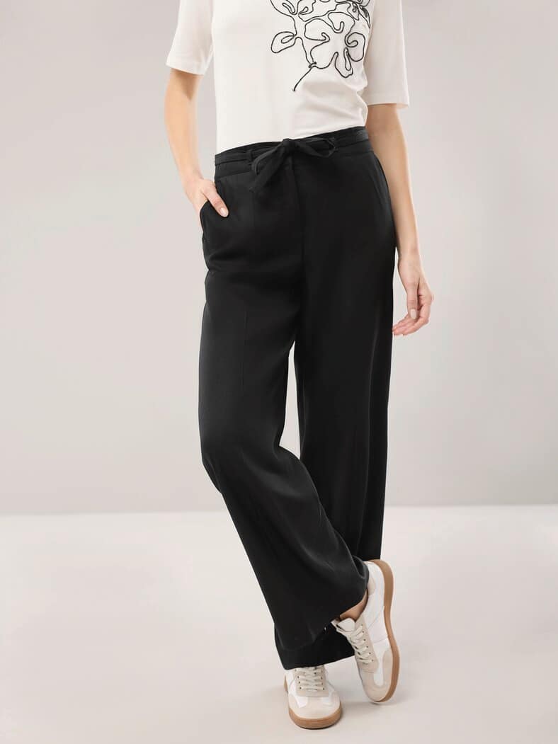 Marlene aus kühlendem Gewebe Schwarz