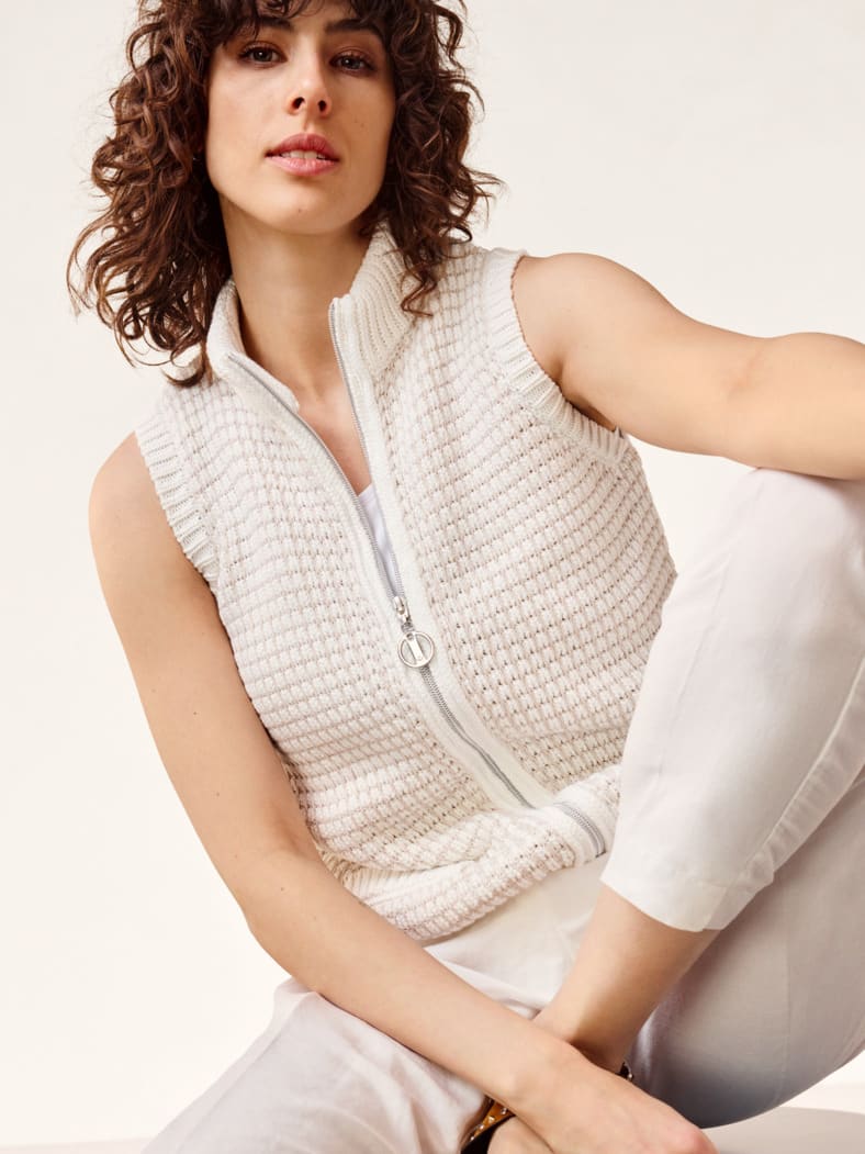 Outfit Reißverschlussweste Sommertweed