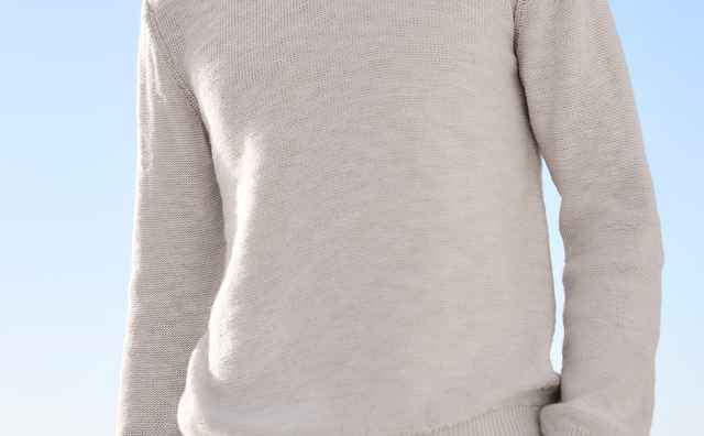 Leinenpullover in Beige atmungsaktiv.